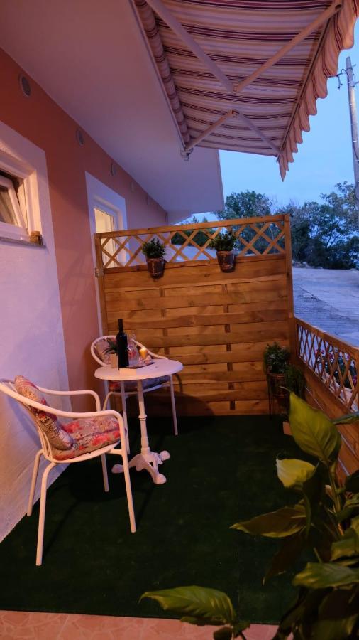 Appartamento Porat Starigrad Paklenica Esterno foto
